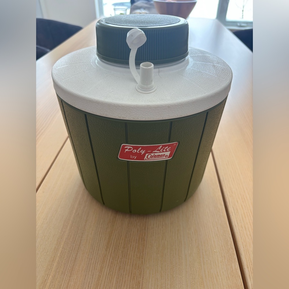 Vintage 70’s Poly-Lite by Coleman Jug one gallon (N)